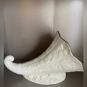 Lenox “Fruit of Life” Large Cornucopia Horn of Plenty - USA, 12 Inches Discontin